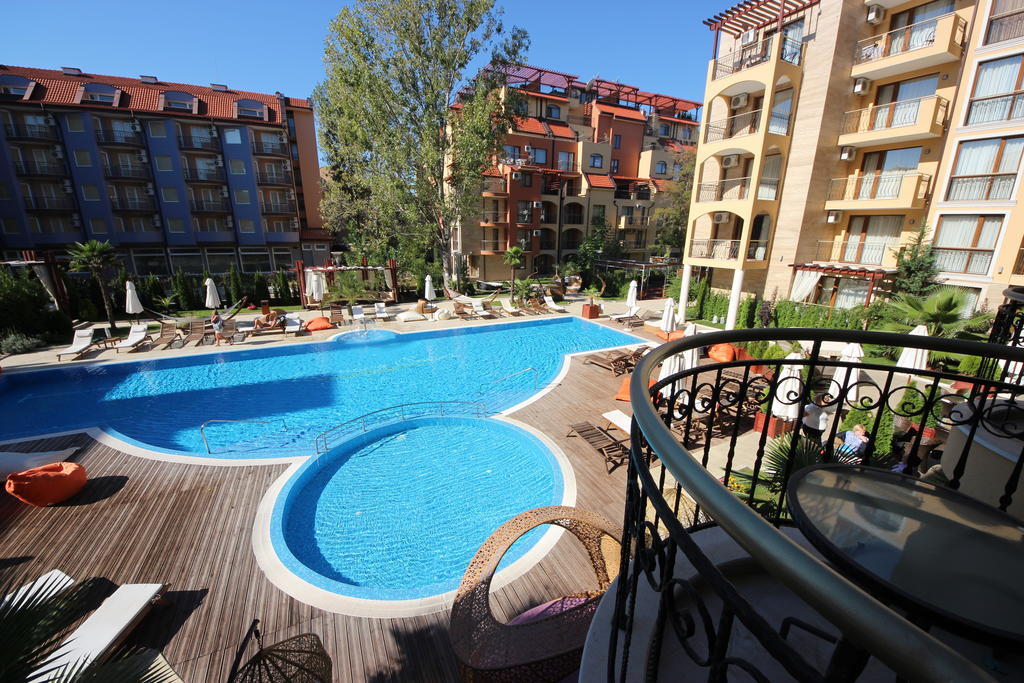 Menada Harmony Suites Apartments Sunny Beach Buitenkant foto