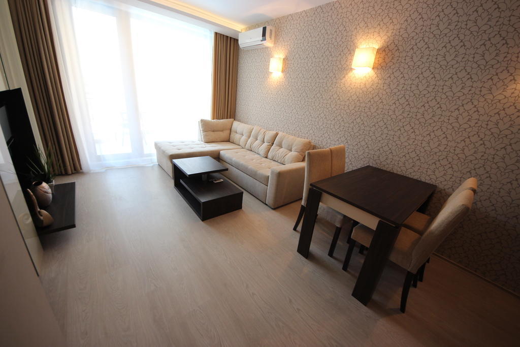 Menada Harmony Suites Apartments Sunny Beach Kamer foto