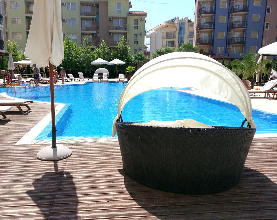 Menada Harmony Suites Apartments Sunny Beach Buitenkant foto